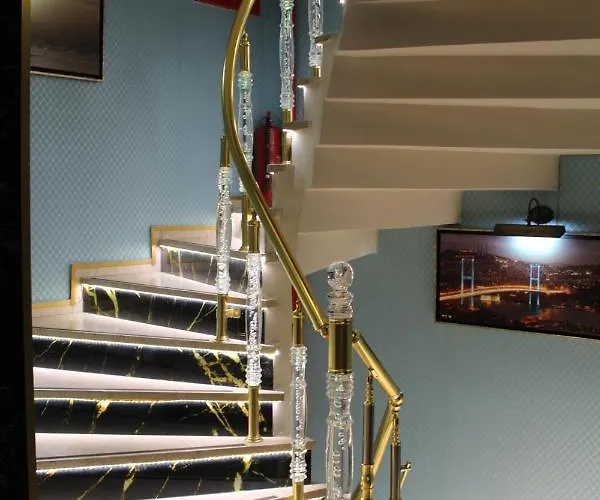 Falcon 2* Provincia di Istanbul