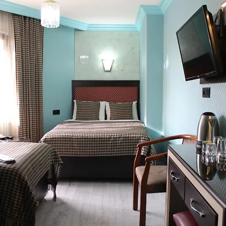 Falcon Hotel 2*